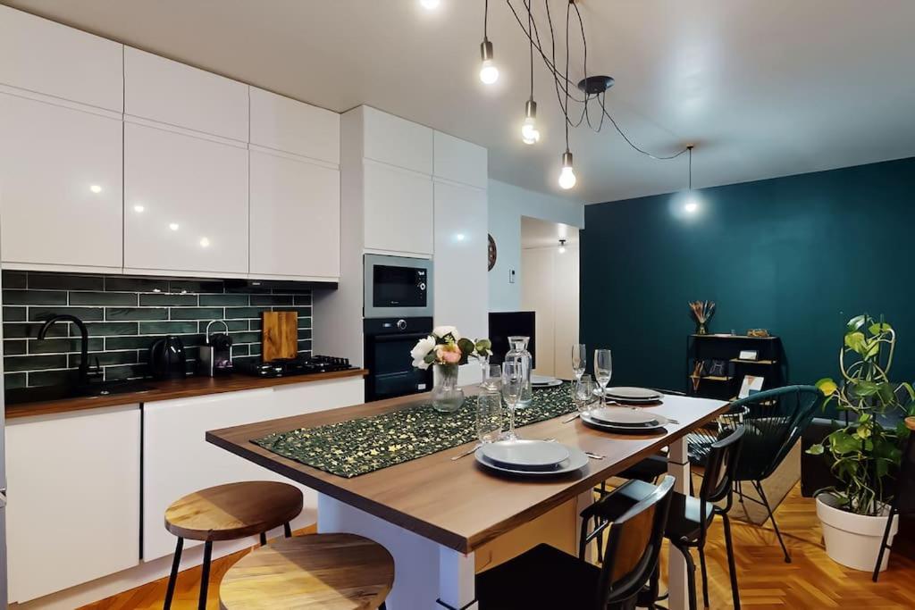 8 Personnes - 4 Rooms - 2 Salle De Bain - Metro 7 & 14 - Porte Italie - Private Car Park- Wifi Ле-Кримлен-Бисетр Экстерьер фото