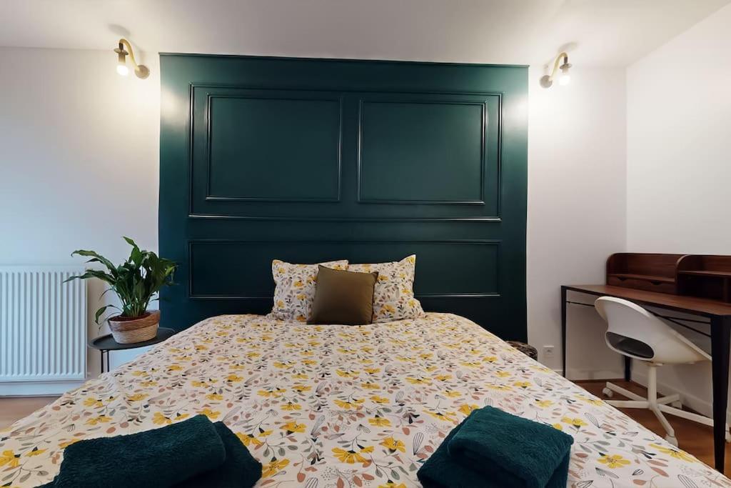 8 Personnes - 4 Rooms - 2 Salle De Bain - Metro 7 & 14 - Porte Italie - Private Car Park- Wifi Ле-Кримлен-Бисетр Экстерьер фото