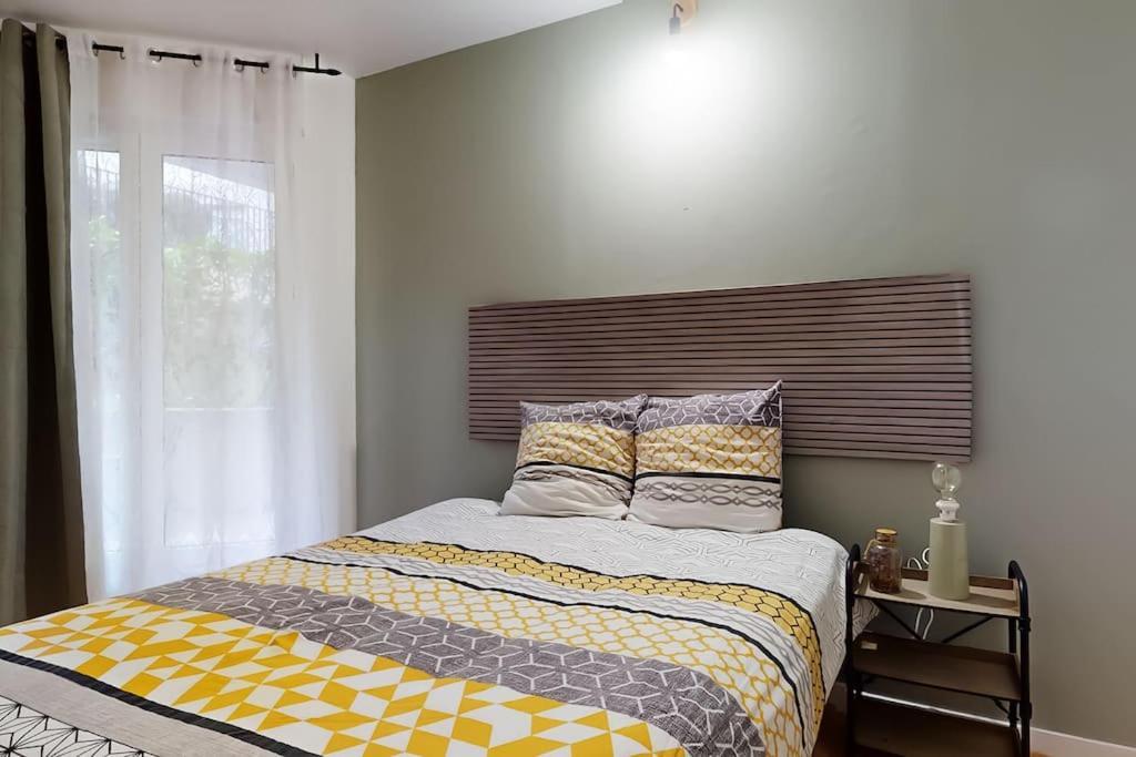 8 Personnes - 4 Rooms - 2 Salle De Bain - Metro 7 & 14 - Porte Italie - Private Car Park- Wifi Ле-Кримлен-Бисетр Экстерьер фото